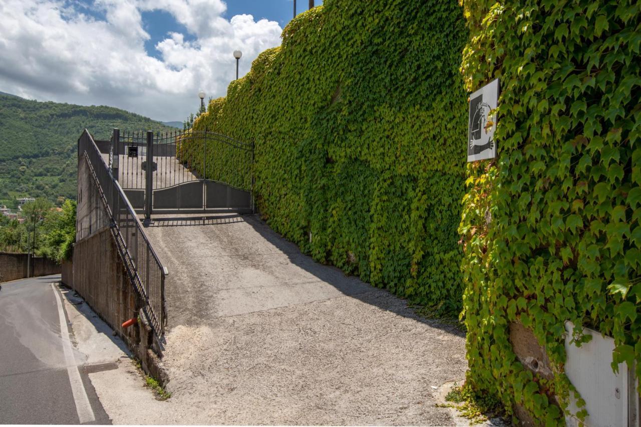 B&B L'Abbraccio Casola di Napoli Exterior photo